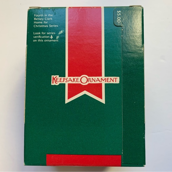 Vintage Betsy Clark Home For Christmas 1989 glass ornament.  Hallmark- New/box - Picture 6 of 6